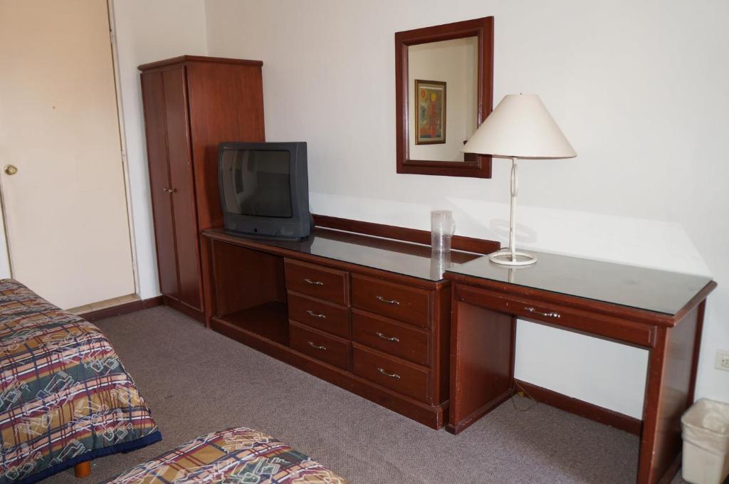 Maria Luisa Inn & Suites Juarez  Luaran gambar